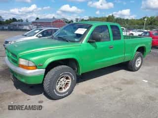 1998 Dodge Dakota SLT with VIN 1B7GG22Y5WS544287, listed as a IAAI auction lot 43288604 with 239,738 mi miles and . Bid and sale history available at DreamBid. Image 2.
