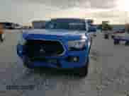 2020 Toyota Tacoma SR5 with VIN 5TFAZ5CN9LX088203, listed as a Copart auction lot 70347505 with 90,758 mi miles and Salvage title. Bid and sale history available at DreamBid. Image 13.