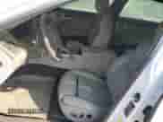 2016 Hyundai Genesis 3.8L z VIN KMHGN4JE3GU137580, wystawiony jako Copart lot #70506344 z przebiegiem 75 158 mil mil oraz Szkoda całkowita • Salvage title. Historia ofert i sprzedaży dostępna na DreamBid. Obrazek 7.