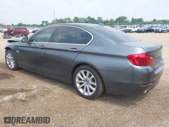 2016 BMW 5 Series 535i xDrive с VIN WBA5B3C51GG260740, выставлен на аукционе IAAI как лот 42733266 с пробегом 177 252 миль миль и . История ставок и продаж доступна на DreamBid. Изображение 3.