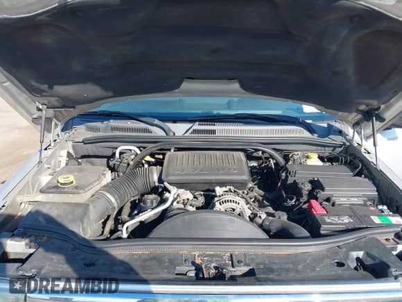 2007 Jeep Commander Sport с VIN 1J8HG48P07C529103, выставлен на аукционе IAAI как лот 43517857 с пробегом 133 523 миль миль и . История ставок и продаж доступна на DreamBid. Изображение 10.