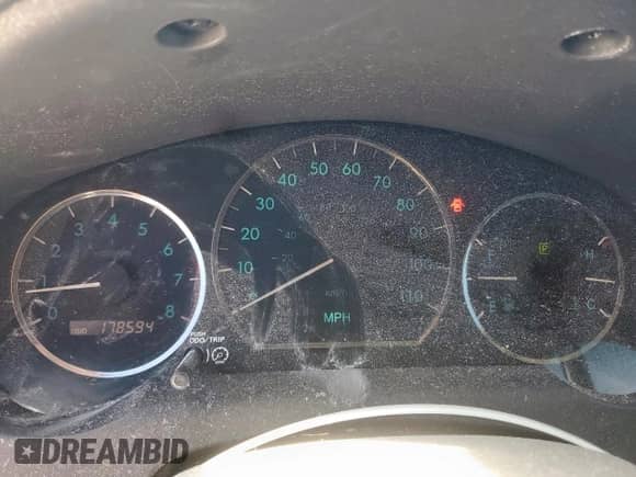 2010 Toyota Sienna XLE с VIN 5TDYK4CC3AS294874, выставлен на аукционе Copart как лот 85746225 с пробегом 178 594 миль миль и Списание • Salvage title. История ставок и продаж доступна на DreamBid. Изображение 9.