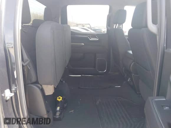 2024 GMC Sierra 1500 z VIN 1GTPHBEKXRZ193196, wystawiony jako IAAI lot #41824339 z przebiegiem 36 408 mil mil oraz . Historia ofert i sprzedaży dostępna na DreamBid. Obrazek 8.