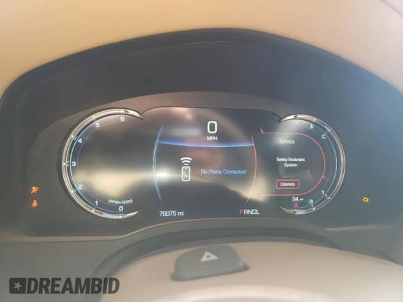 2020 Cadillac Escalade Platinum z VIN 1GYS4DKJ4LR175789, wystawiony jako Copart lot #46235295 z przebiegiem 79 075 mil mil oraz Szkoda całkowita • Salvage title. Historia ofert i sprzedaży dostępna na DreamBid. Obrazek 9.