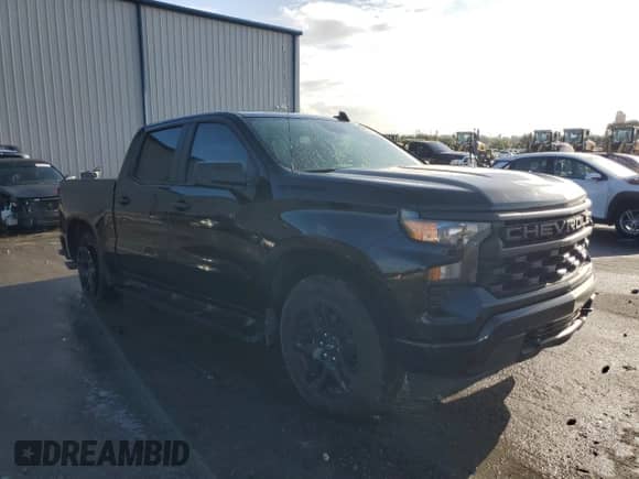 2024 Chevrolet Silverado 1500 Custom с VIN 1GCPABEK9RZ292595, выставлен на аукционе Copart как лот 82244755 с пробегом 12 108 миль миль и Списание • Salvage title. История ставок и продаж доступна на DreamBid. Изображение 4.