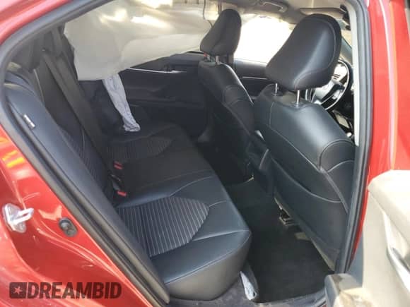 2021 Toyota Camry SE Nightshade z VIN 4T1G11AK5MU479916, wystawiony jako Copart lot #71206825 z przebiegiem 82 202 mil mil oraz Szkoda całkowita • Salvage title. Historia ofert i sprzedaży dostępna na DreamBid. Obrazek 10.