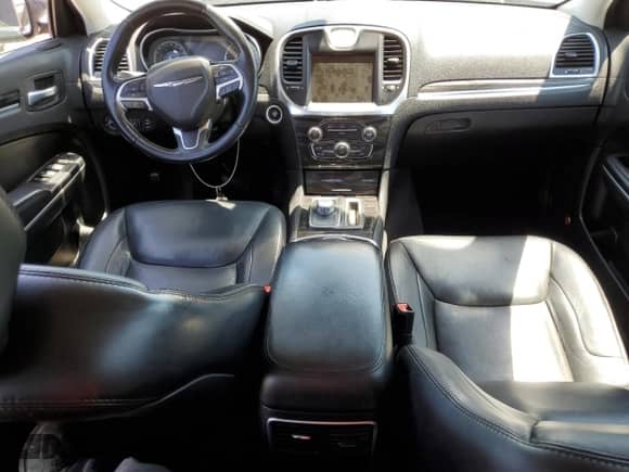 2015 Chrysler 300 Limited with VIN 2C3CCARG4FH894359, listed as a Copart auction lot 59147735 with 54,806 mi miles and Salvage title. Bid and sale history available at DreamBid. Image 8.