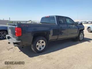 2018 Chevrolet Silverado 1500 LT z VIN 1GCVKREC1JZ300375, wystawiony jako Copart lot #84191505 z przebiegiem 78 108 mil mil oraz Czysty tytuł • Clean title. Historia ofert i sprzedaży dostępna na DreamBid. Obrazek 3.