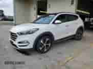 2017 Hyundai Tucson Sport с VIN KM8J3CA23HU280817, выставлен на аукционе Copart как лот 65509415 с пробегом 121 661 миль миль и На запчасти • Non repairable. История ставок и продаж доступна на DreamBid. Изображение 1.