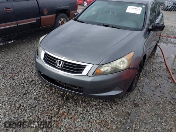 2010 Honda Accord LX с VIN 1HGCP2F39AA124044, выставлен на аукционе IAAI как лот 43369925 с пробегом 287 231 миль миль и . История ставок и продаж доступна на DreamBid. Изображение 6.