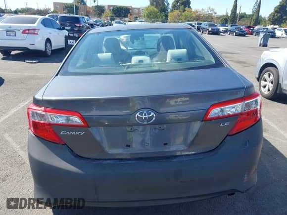 2013 Toyota Camry SE с VIN 4T1BF1FK3DU228753, выставлен на аукционе IAAI как лот 43423350 с пробегом Не указан миль и . История ставок и продаж доступна на DreamBid. Изображение 16.