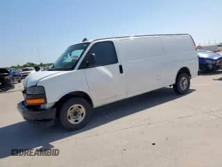 2019 Chevrolet Express Cargo с VIN 1GCWGBFP4K1164337, выставлен на аукционе Copart как лот 52308495 с пробегом 151 533 миль миль и Списание • Salvage title. История ставок и продаж доступна на DreamBid. Изображение 1.