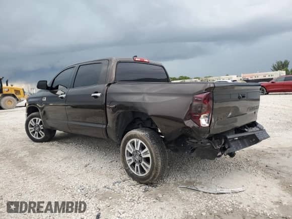 2020 Toyota Tundra Platinum с VIN 5TFGY5F19LX263409, выставлен на аукционе Copart как лот 71579134 с пробегом 83 744 миль миль и На запчасти • Non repairable. История ставок и продаж доступна на DreamBid. Изображение 2.