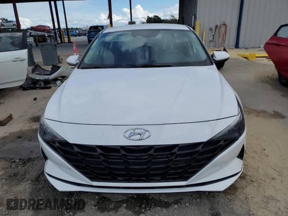 2022 Hyundai Elantra Blue z VIN KMHLM4AJ9NU020193, wystawiony jako Copart lot #85701155 z przebiegiem 39 322 mil mil oraz Nie do naprawy • Non repairable. Historia ofert i sprzedaży dostępna na DreamBid. Obrazek 5.