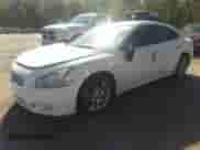 2014 Nissan Maxima S z VIN 1N4AA5AP2EC499387, wystawiony jako IAAI lot #36105707 z przebiegiem 190 187 mil mil oraz . Historia ofert i sprzedaży dostępna na DreamBid. Obrazek 2.