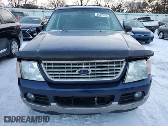 2004 Ford Explorer with VIN 1FMZU84K14UB02472, listed as a Copart auction lot 88169555 with 137,619 mi miles and Salvage title. Bid and sale history available at DreamBid. Image 5.