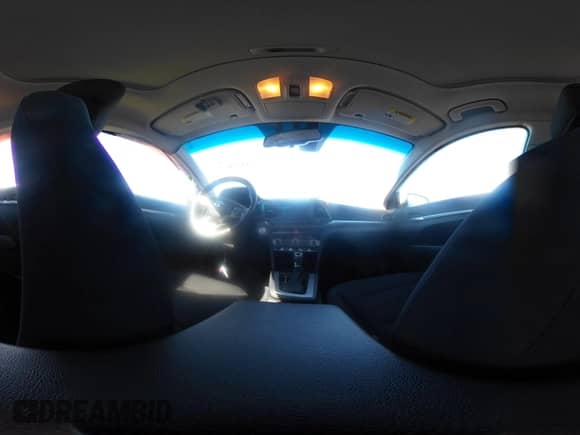 2020 Hyundai Elantra SEL z VIN 5NPD84LF4LH542968, wystawiony jako IAAI lot #43294479 z przebiegiem 57 623 mil mil oraz . Historia ofert i sprzedaży dostępna na DreamBid. Obrazek 18.