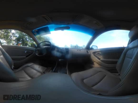 2000 Honda Accord EX с VIN 1HGCG2255YA044967, выставлен на аукционе IAAI как лот 42551643 с пробегом 175 967 миль миль и . История ставок и продаж доступна на DreamBid. Изображение 18.