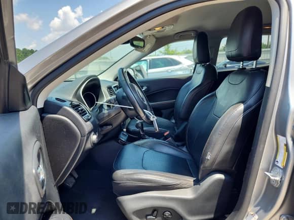 2020 Jeep Compass Limited with VIN 3C4NJCCB2LT187511, listed as a Copart auction lot 63769235 with 100,436 mi miles and Salvage title. Bid and sale history available at DreamBid. Image 7.