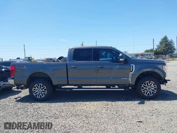 2018 Ford F-250 XL with VIN 1FT7W2BT7JEC42093, listed as a IAAI auction lot 42272840 with 111,220 mi miles and . Bid and sale history available at DreamBid. Image 14.
