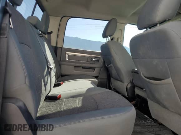 2016 Ram 1500 Big Horn z VIN 1C6RR7LT7GS178621, wystawiony jako Copart lot #60441925 z przebiegiem 121 287 mil mil oraz Szkoda całkowita • Salvage title. Historia ofert i sprzedaży dostępna na DreamBid. Obrazek 10.