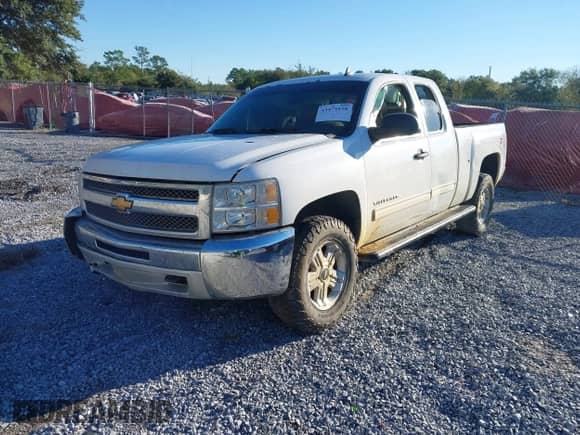 2012 Chevrolet Silverado 1500 LT z VIN 1GCRKSE71CZ282460, wystawiony jako IAAI lot #43475158 z przebiegiem 250 024 mil mil oraz . Historia ofert i sprzedaży dostępna na DreamBid. Obrazek 2.