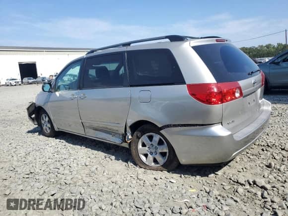 2010 Toyota Sienna CE z VIN 5TDKK4CC4AS329167, wystawiony jako Copart lot #80783565 z przebiegiem 120 600 mil mil oraz Szkoda całkowita • Salvage title. Historia ofert i sprzedaży dostępna na DreamBid. Obrazek 2.
