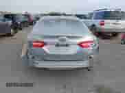 2020 Toyota Camry LE z VIN 4T1C11AK2LU354305, wystawiony jako IAAI lot #43511081 z przebiegiem 125 215 mil mil oraz . Historia ofert i sprzedaży dostępna na DreamBid. Obrazek 17.