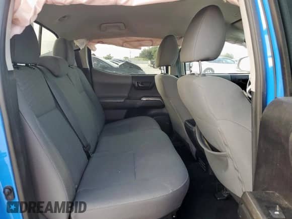 2020 Toyota Tacoma SR5 with VIN 5TFAZ5CN9LX088203, listed as a Copart auction lot 70347505 with 90,758 mi miles and Salvage title. Bid and sale history available at DreamBid. Image 10.