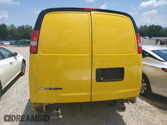 2021 Chevrolet Express Cargo с VIN 1GCWGAFP5M1174873, выставлен на аукционе Copart как лот 65430575 с пробегом 201 014 миль миль и Чистый • Clean title. История ставок и продаж доступна на DreamBid. Изображение 6.