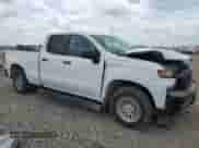 2020 Chevrolet Silverado 1500 Work Truck z VIN 1GCRWAEF9LZ261152, wystawiony jako Copart lot #55047875 z przebiegiem 24 782 mil mil oraz Szkoda całkowita • Salvage title. Historia ofert i sprzedaży dostępna na DreamBid. Obrazek 4.