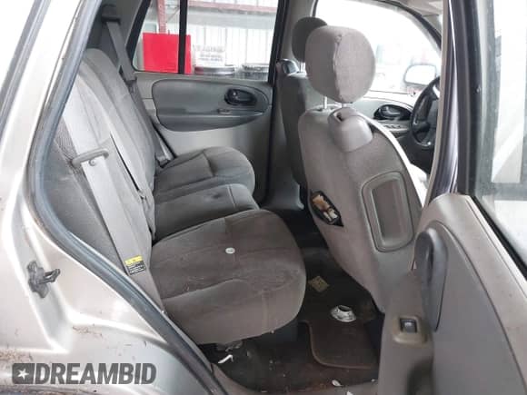 2003 Chevrolet TrailBlazer LTZ с VIN 1GNDT13S232399196, выставлен на аукционе IAAI как лот 42683347 с пробегом 194 095 миль миль и . История ставок и продаж доступна на DreamBid. Изображение 8.