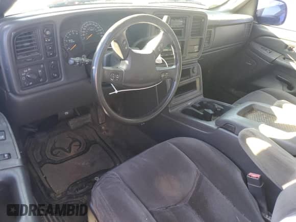 2004 GMC Sierra 1500 SLE with VIN 2GTEK19T741273062, listed as a Copart auction lot 84756165 with Not provided miles and Salvage title. Bid and sale history available at DreamBid. Image 8.