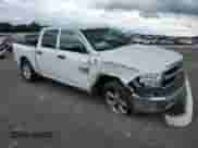 2022 Ram 1500 Tradesman z VIN 3C6RR7KG7NG211349, wystawiony jako Copart lot #55537185 z przebiegiem 73 000 mil mil oraz Szkoda całkowita • Salvage title. Historia ofert i sprzedaży dostępna na DreamBid. Obrazek 4.