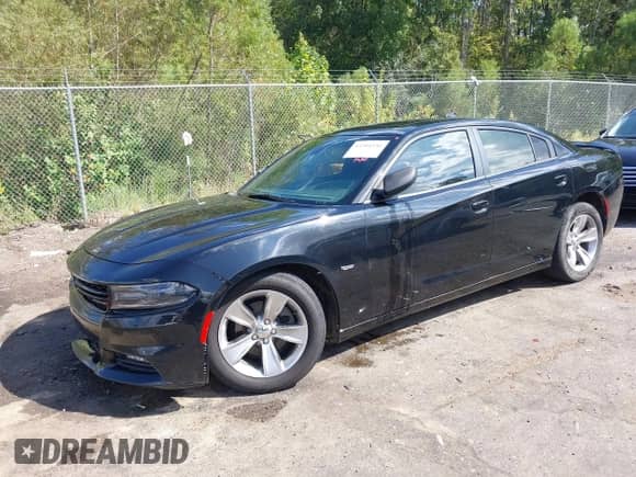 2017 Dodge Charger SXT с VIN 2C3CDXHG6HH581723, выставлен на аукционе IAAI как лот 43304336 с пробегом 144 571 миль миль и . История ставок и продаж доступна на DreamBid. Изображение 2.