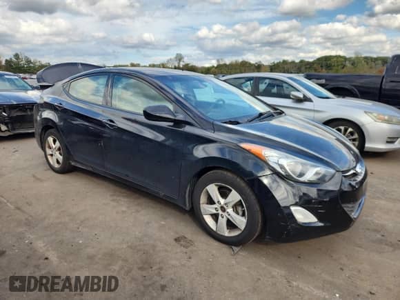 2013 Hyundai Elantra Limited с VIN 5NPDH4AE5DH245011, выставлен на аукционе Copart как лот 84955665 с пробегом 172 588 миль миль и Списание • Salvage title. История ставок и продаж доступна на DreamBid. Изображение 4.
