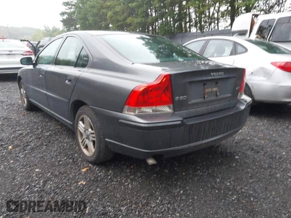 2007 Volvo S60 2.5L Turbo с VIN YV1RS592572622959, выставлен на аукционе IAAI как лот 43021608 с пробегом 155 710 миль миль и . История ставок и продаж доступна на DreamBid. Изображение 3.