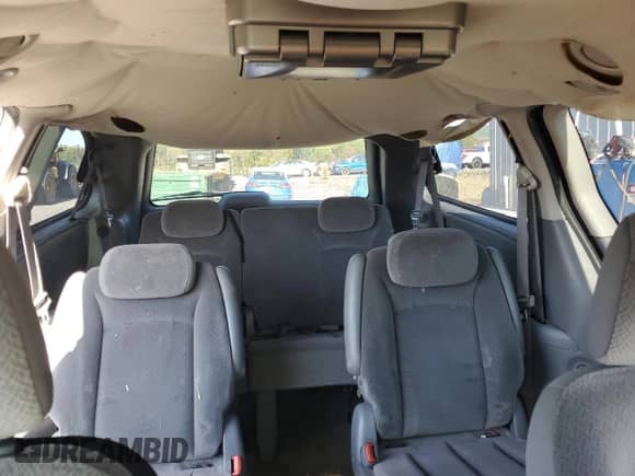 2006 Dodge Grand Caravan SE с VIN 1D4GP24R56B525599, выставлен на аукционе Copart как лот 80963685 с пробегом 258 266 миль миль и Чистый • Clean title. История ставок и продаж доступна на DreamBid. Изображение 10.
