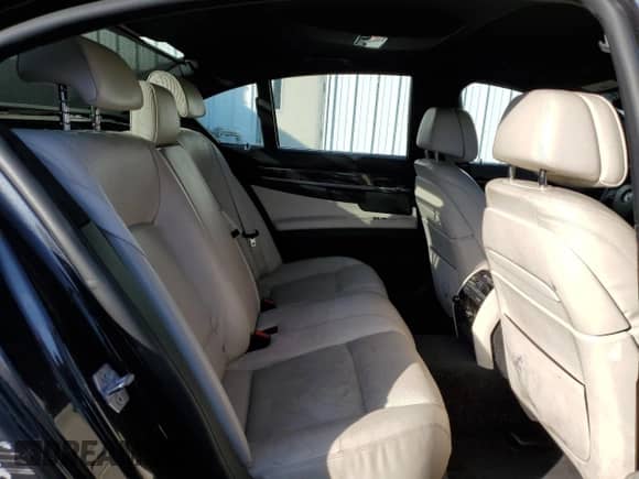 2014 BMW 7 Series 750i xDrive with VIN WBAYB6C58ED224525, listed as a Copart auction lot 85223354 with 132,892 mi miles and Clean title. Bid and sale history available at DreamBid. Image 10.