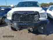 2013 Toyota Tundra Limited с VIN 5TFHW5F12DX312459, выставлен на аукционе IAAI как лот 41303176 с пробегом 289 393 миль миль и . История ставок и продаж доступна на DreamBid. Изображение 12.