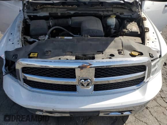 2018 Ram 1500 SLT z VIN 1C6RR6GG5JS317594, wystawiony jako Copart lot #81326655 z przebiegiem 80 379 mil mil oraz Szkoda całkowita • Salvage title. Historia ofert i sprzedaży dostępna na DreamBid. Obrazek 11.