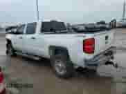 2017 Chevrolet Silverado 2500HD Work Truck z VIN 1GC1KUEY3HF224084, wystawiony jako Copart lot #71694455 z przebiegiem 132 441 mil mil oraz Nie do naprawy • Non repairable. Historia ofert i sprzedaży dostępna na DreamBid. Obrazek 2.