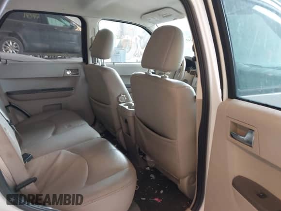 2008 Mercury Mariner with VIN 4M2CU91158KJ33778, listed as a IAAI auction lot 42411724 with 168,359 mi miles and . Bid and sale history available at DreamBid. Image 8.