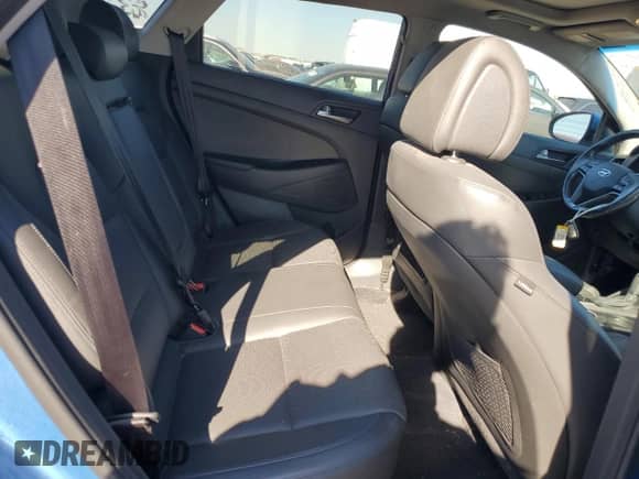 2016 Hyundai Tucson Limited z VIN KM8J33A22GU046876, wystawiony jako Copart lot #86079775 z przebiegiem 151 359 mil mil oraz Czysty tytuł • Clean title. Historia ofert i sprzedaży dostępna na DreamBid. Obrazek 10.