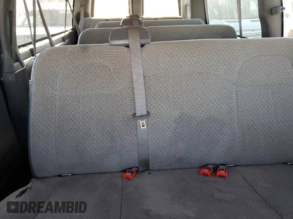 2020 Chevrolet Express Passenger LS with VIN 1GAZGNFP3L1268455, listed as a Copart auction lot 54633845 with 184,491 mi miles and Clean title. Bid and sale history available at DreamBid. Image 10.