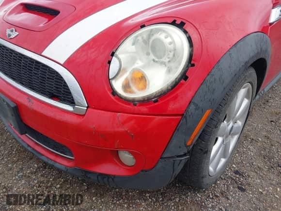 2008 MINI Hardtop S с VIN WMWMF73598TT93830, выставлен на аукционе IAAI как лот 43421831 с пробегом 108 850 миль миль и . История ставок и продаж доступна на DreamBid. Изображение 6.