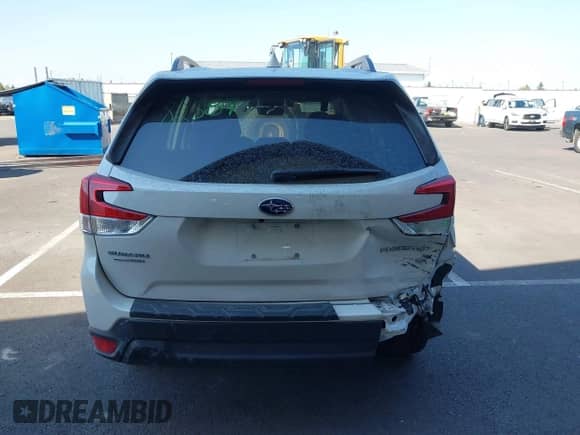 2021 Subaru Forester Premium z VIN JF2SKAJC2MH535079, wystawiony jako IAAI lot #43131055 z przebiegiem 29 992 mil mil oraz . Historia ofert i sprzedaży dostępna na DreamBid. Obrazek 16.