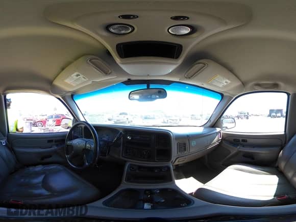 2005 Chevrolet Silverado 1500 LS with VIN 2GCEK13T351164625, listed as a IAAI auction lot 42942388 with 223,615 mi miles and . Bid and sale history available at DreamBid. Image 18.