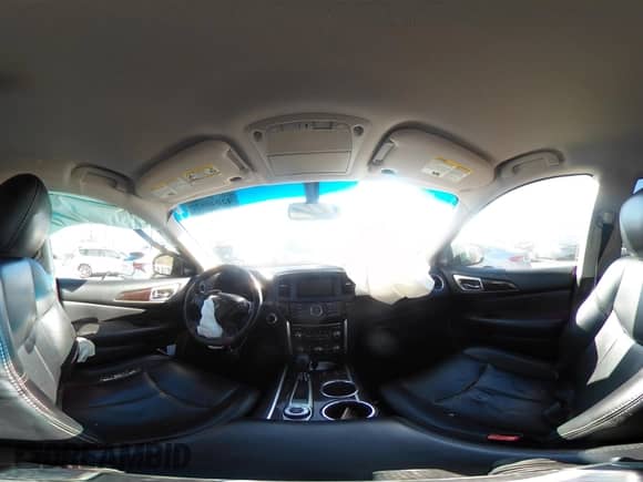 2016 Nissan Pathfinder Platinum with VIN 5N1AR2MM0GC621875, listed as a IAAI auction lot 42049577 with 70,759 mi miles and . Bid and sale history available at DreamBid. Image 18.