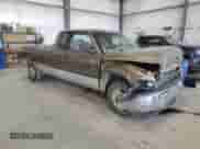 2001 Dodge 1500 z VIN 3B7HC13ZX1G202500, wystawiony jako Copart lot #69653765 z przebiegiem 155 949 mil mil oraz Szkoda całkowita • Salvage title. Historia ofert i sprzedaży dostępna na DreamBid. Obrazek 4.